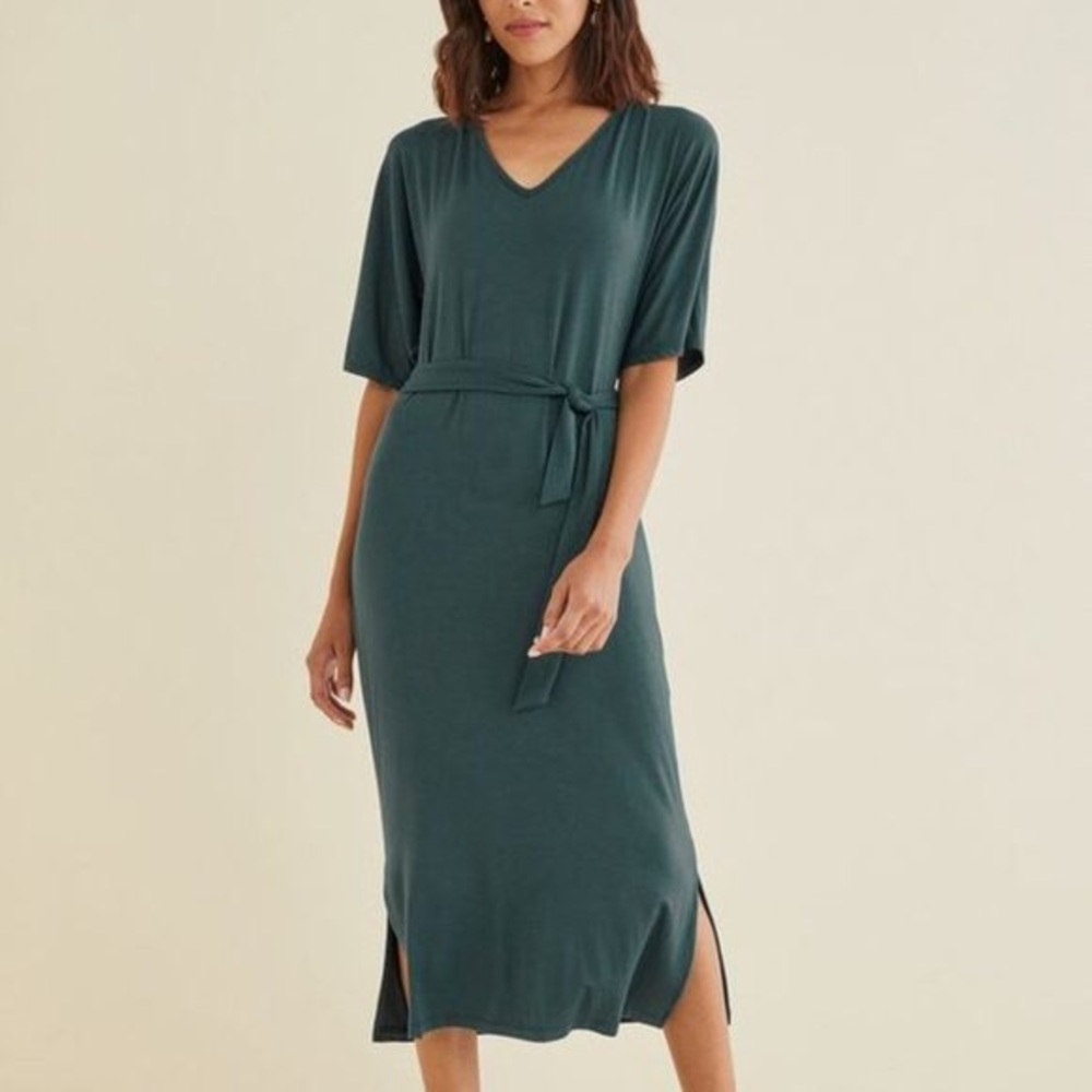 Amour Vert Gordana Midi Dress S in Forest Green